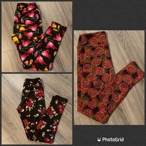 SOLD: LulaRoe Floral Leggings